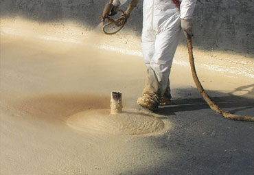 what are the benefits to spray foam roofing in Scranton?